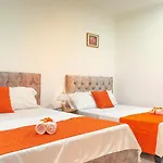 Hotel Orquídea Real