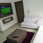 Apartamentos Suites La Flora
