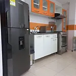 Apt Cerca A La Clinica Imbanaco