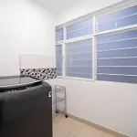 Apt Cerca A La Clinica Imbanaco