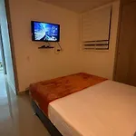 Cali Acogedor Y Completo, Apto Cerca De Jardin Plaza, Con Piscina, Parqueadero Y Aire Acondicionado