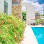 Habita Suites