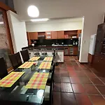 El Linaje Home