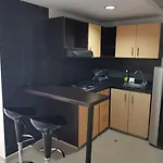 Estudio Norte El Bosque 405