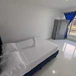 Apartamento Supremamente Espacioso Cali 2Do Piso