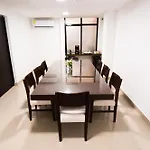 Hotel Arisha Cali