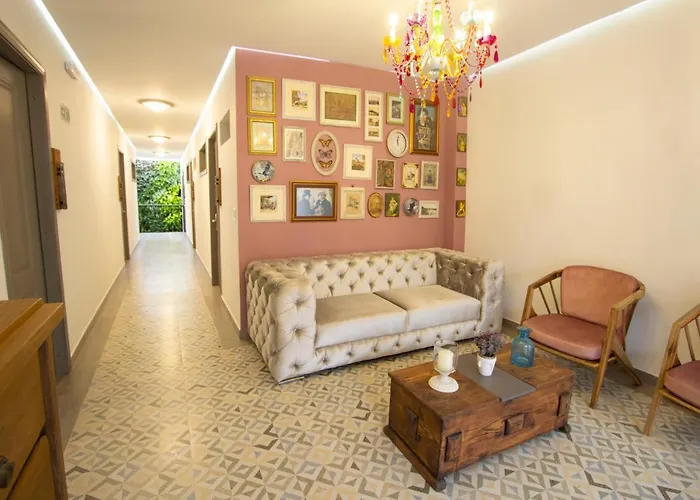 Hostal Pajara Pinta
