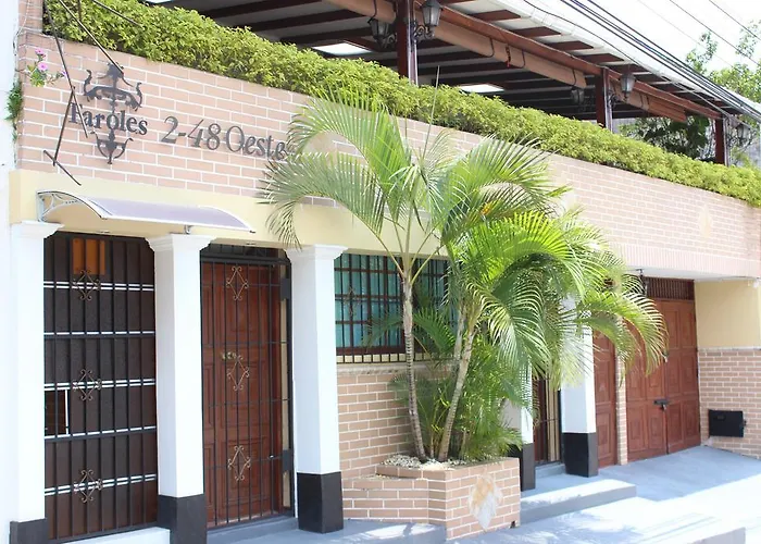 Casa Faroles