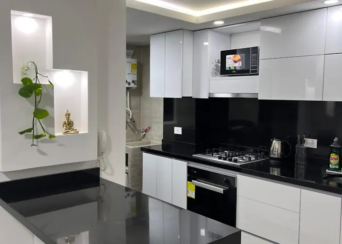 Cali Acogedor Y Completo, Apto Cerca De Jardin Plaza, Con Piscina, Parqueadero Y Aire Acondicionado