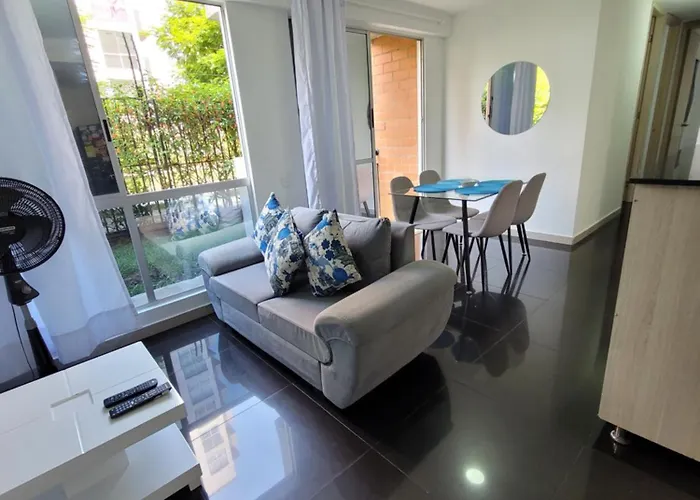 Cali Piso 1-02 Sector Sur Valle Del Lili Apartamento Comodo