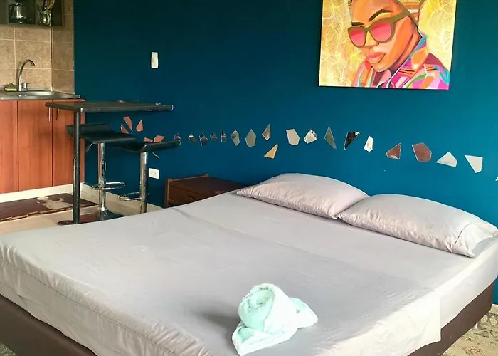 Estudio En 3 Piso - Con Todo Lo Necesario Al Norte De La Cali.
