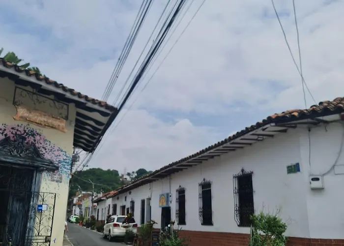 Hostal En San Antonio Casa Maya