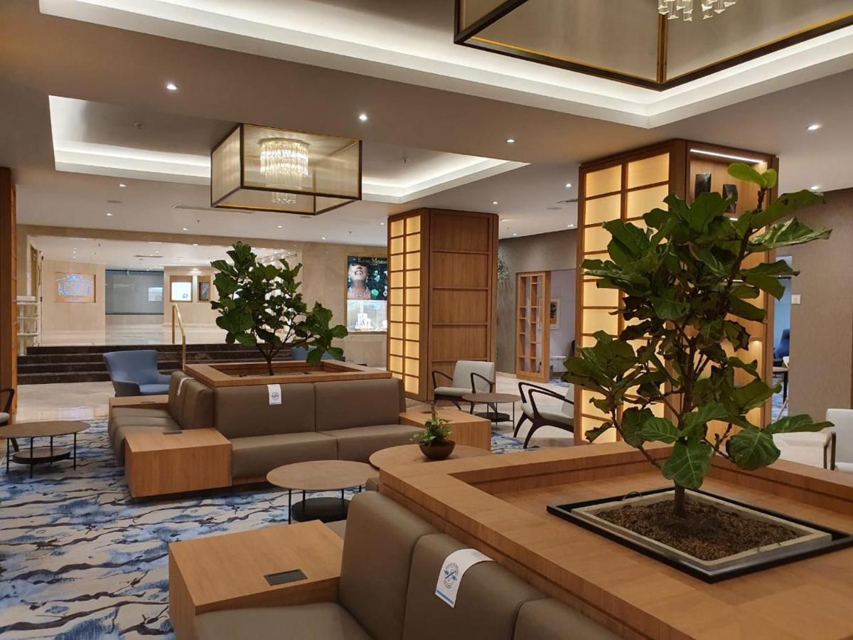 Intercontinental By Ihg Cali