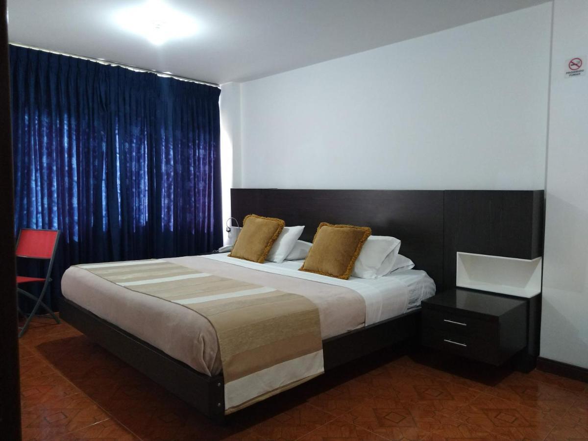 Rivera Plaza Hotel 3*