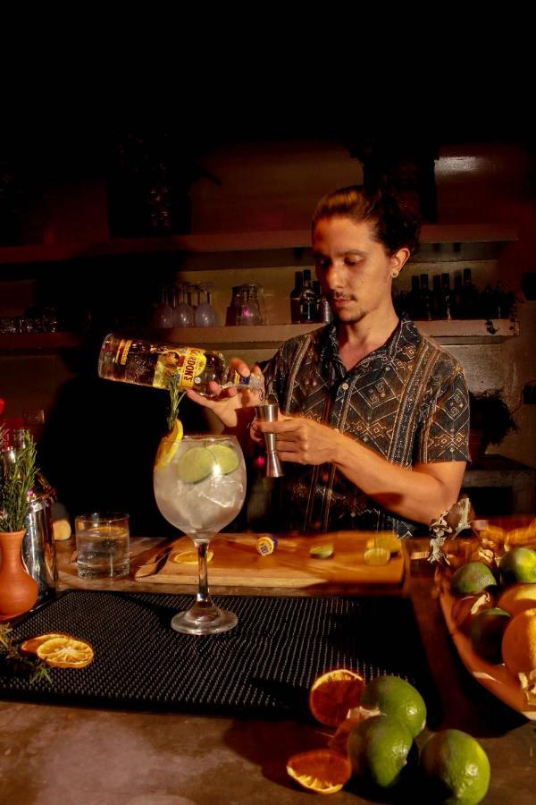 La Sucursal (adults Only) *