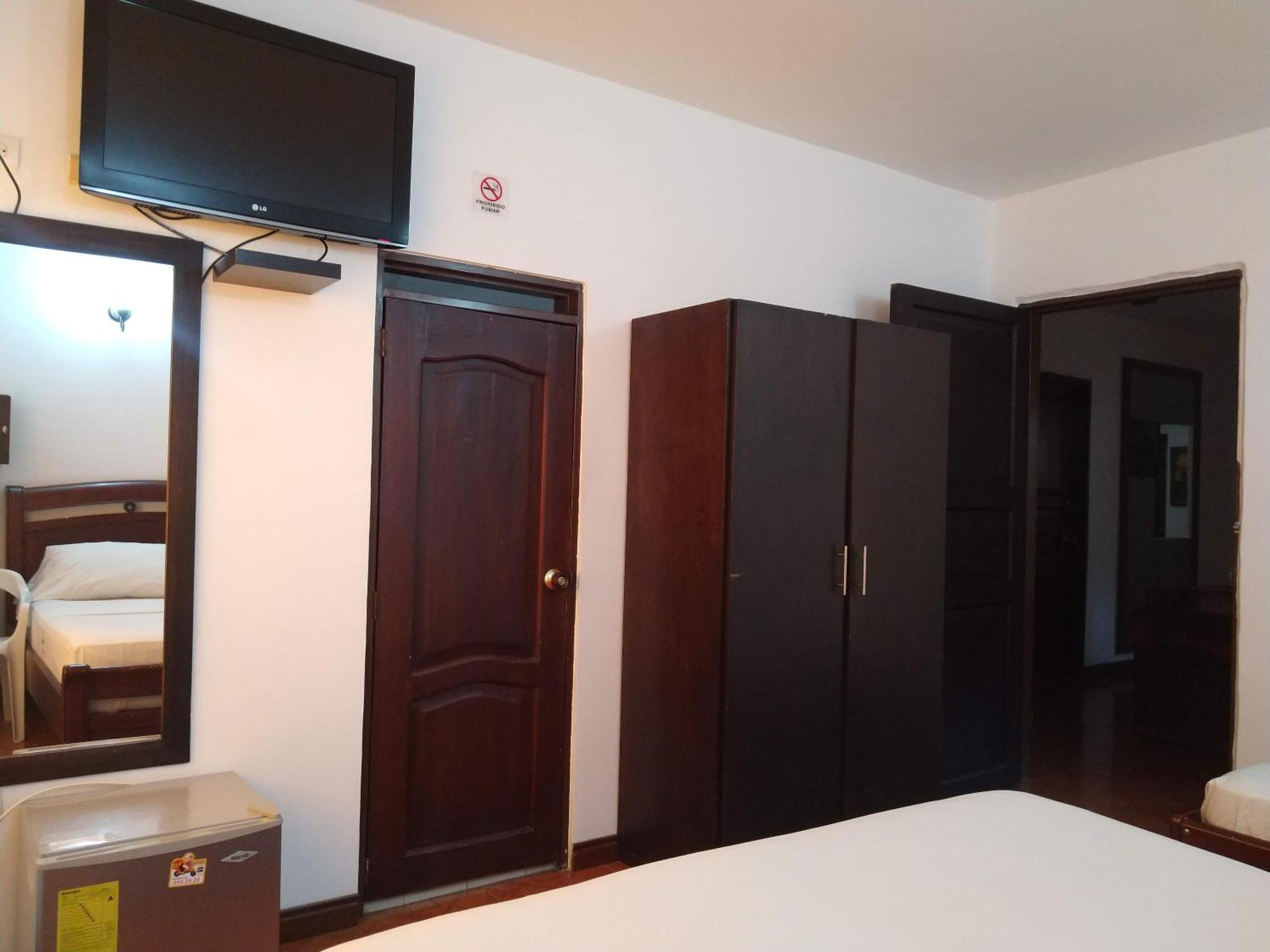 Hotel Rivera Plaza 3*