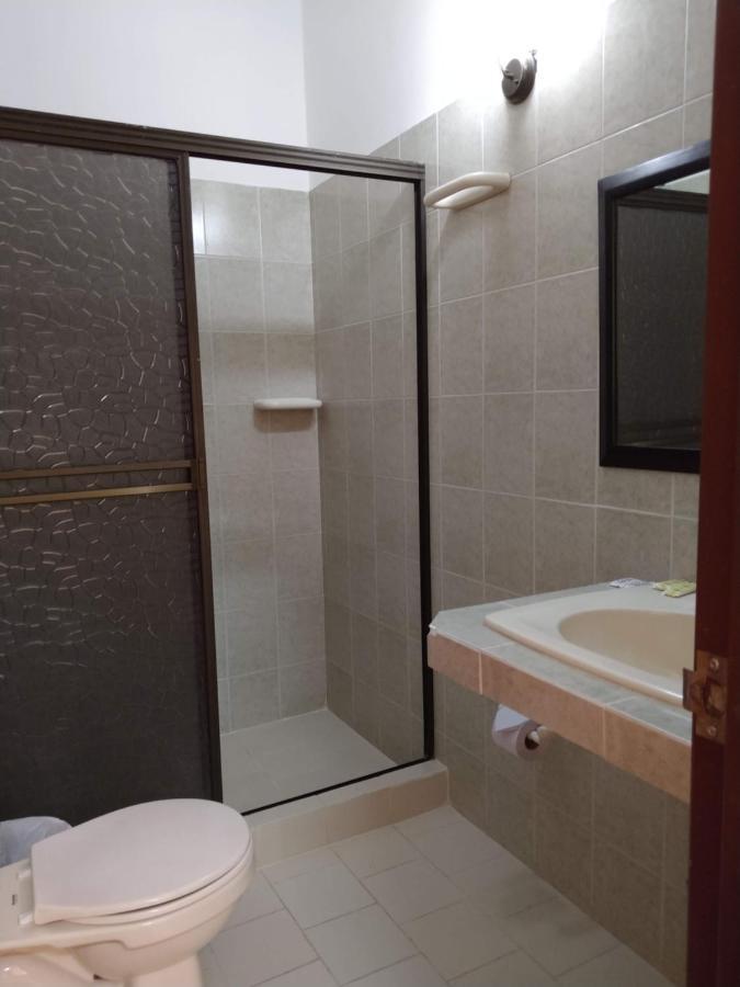 Rivera Plaza Hotel Cali