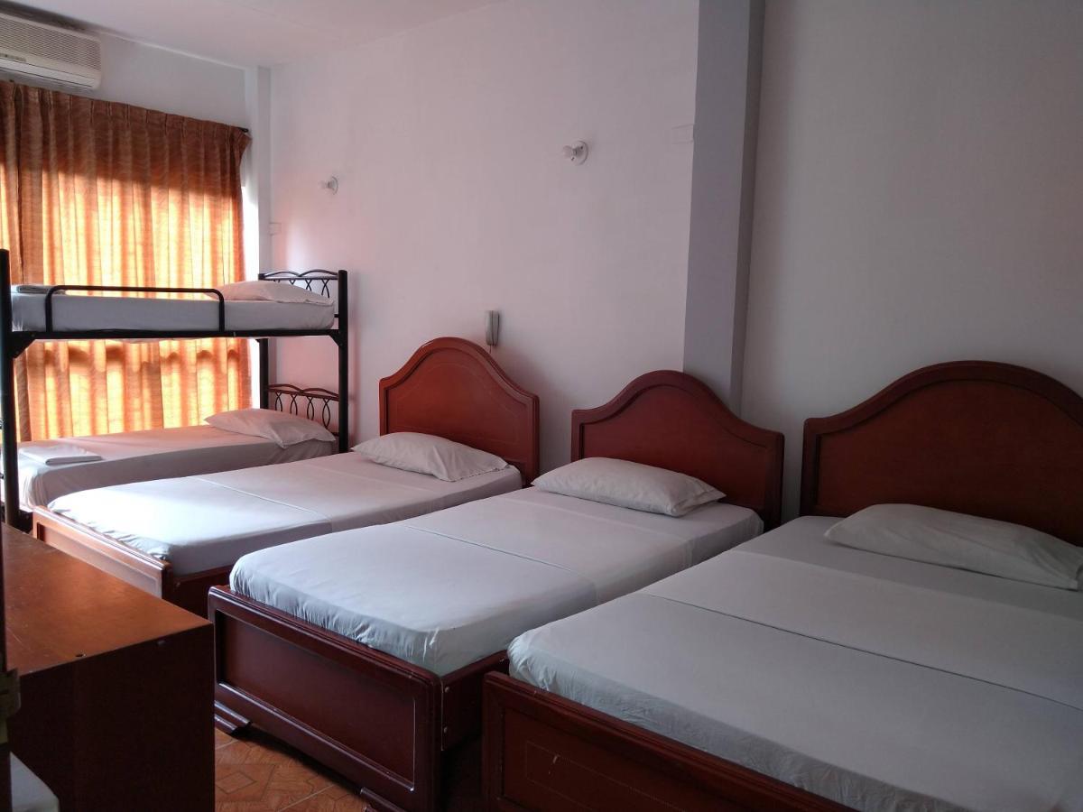 Rivera Plaza Hotel