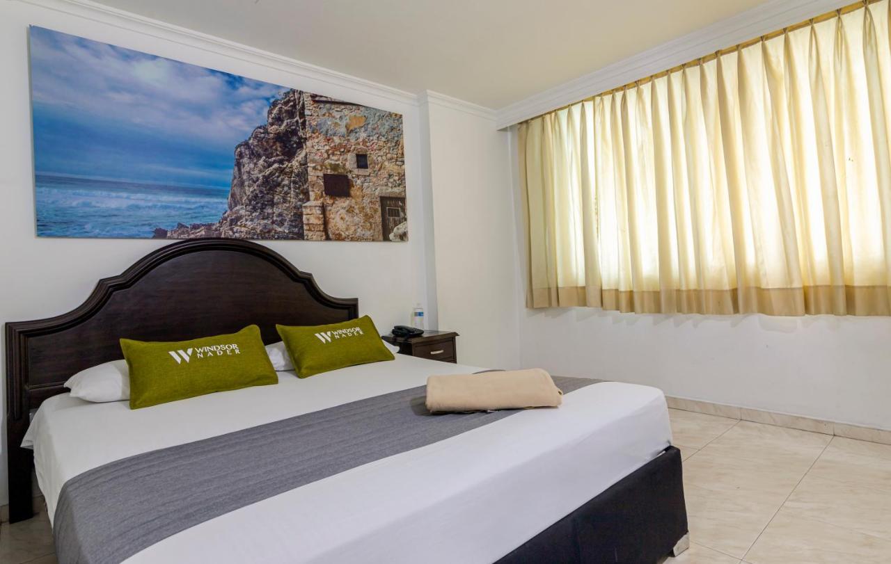 Windsor Plaza - Downtown Hotel 3*
