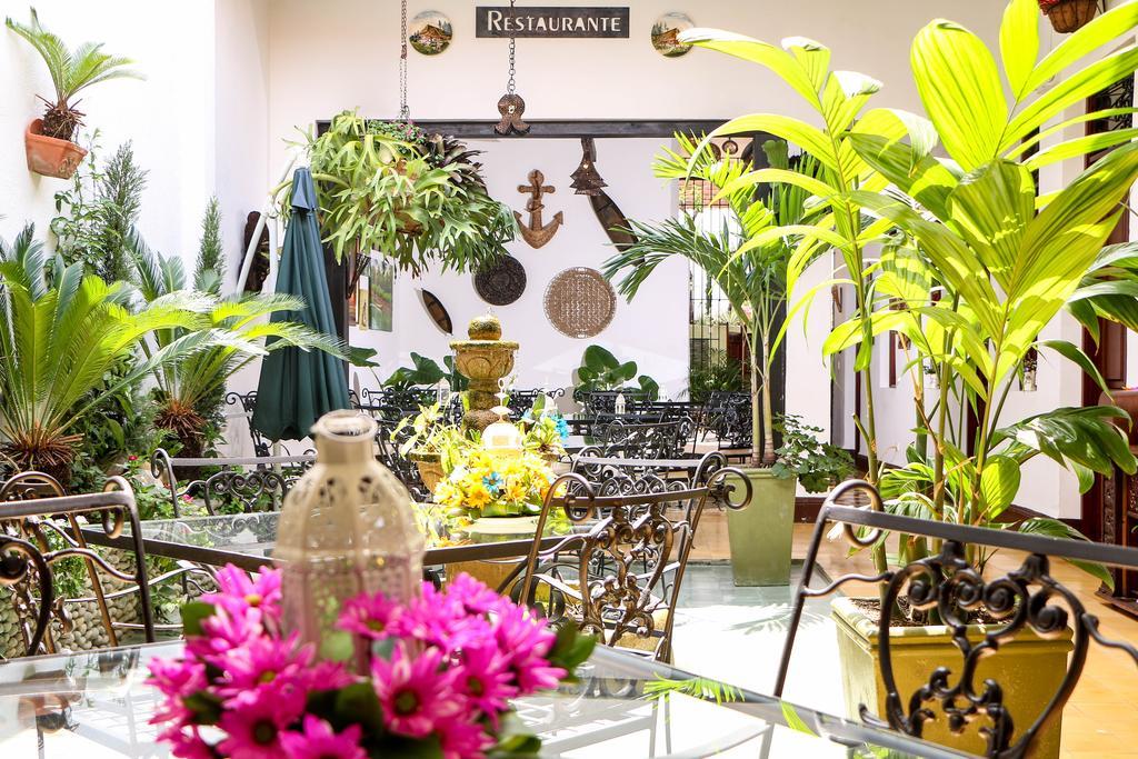 Boutique Portón De Granada Hotel