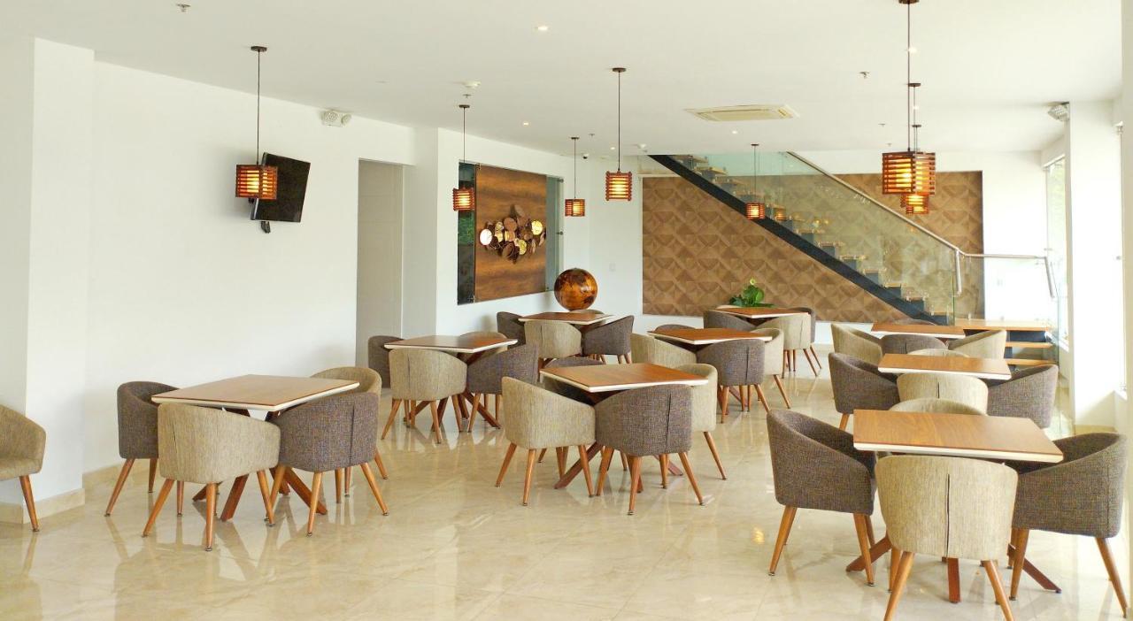Royal Elim Internacional 5*