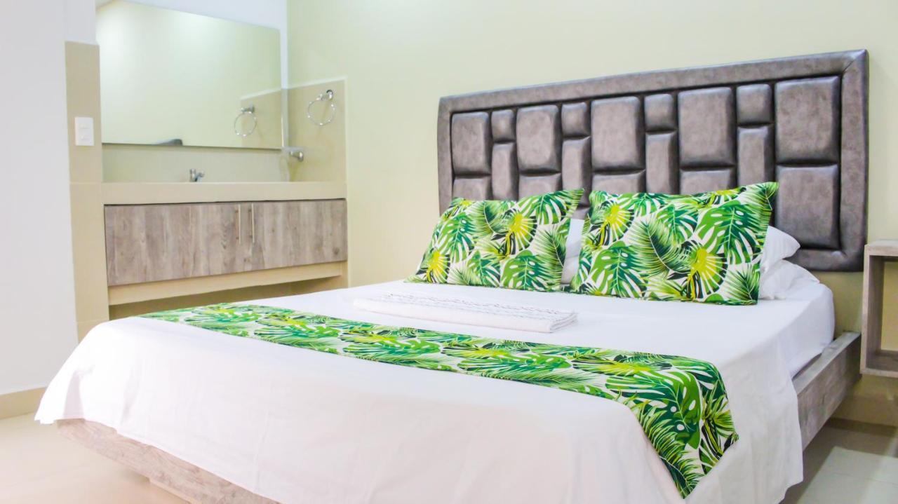 Aparta Ecosuite Hotel Cali