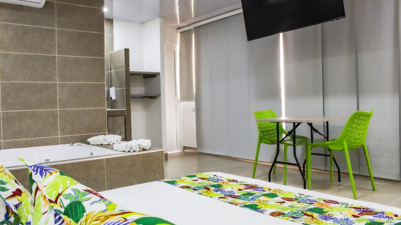 Aparta Ecosuite Hotel Cali