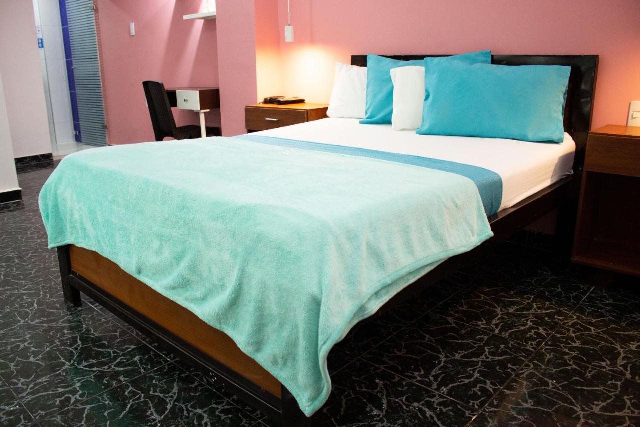 Hotel Brisas De Calima Cali
