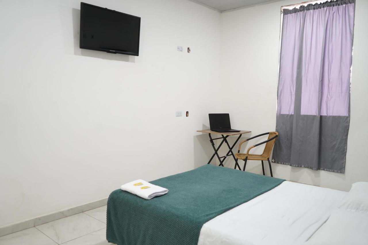 Hostel Petronio's *