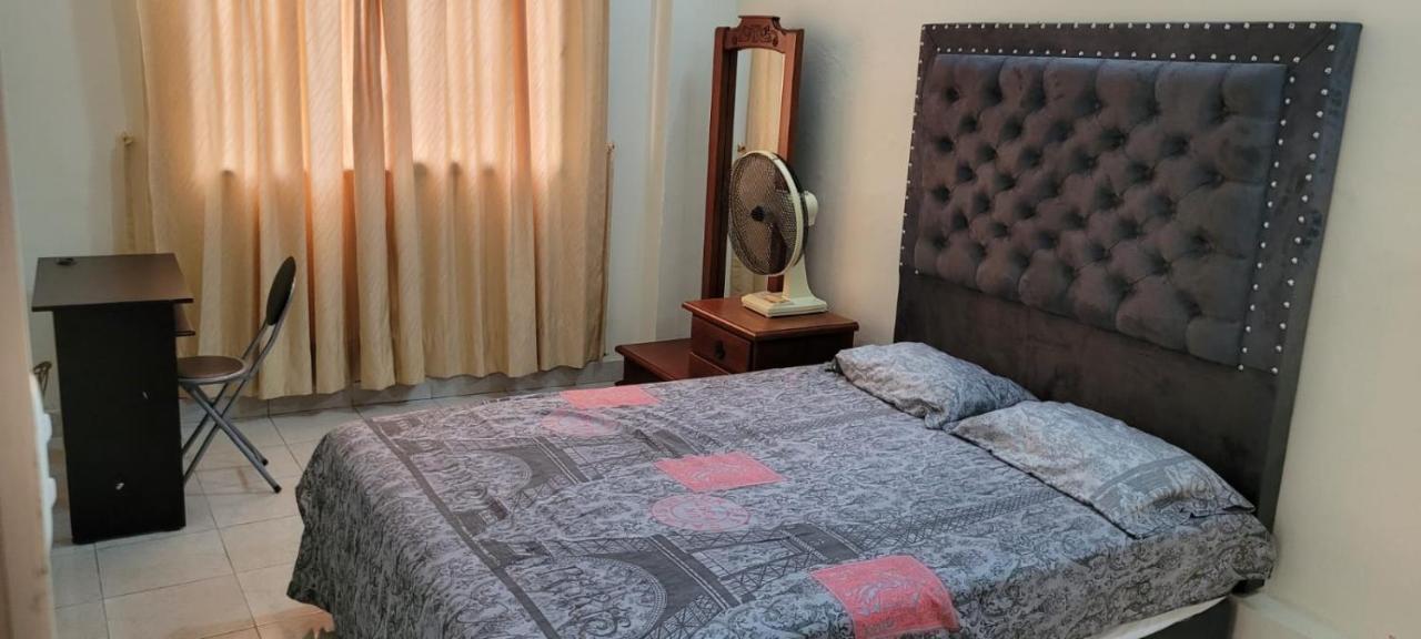 Piazza Granada Guest house Cali