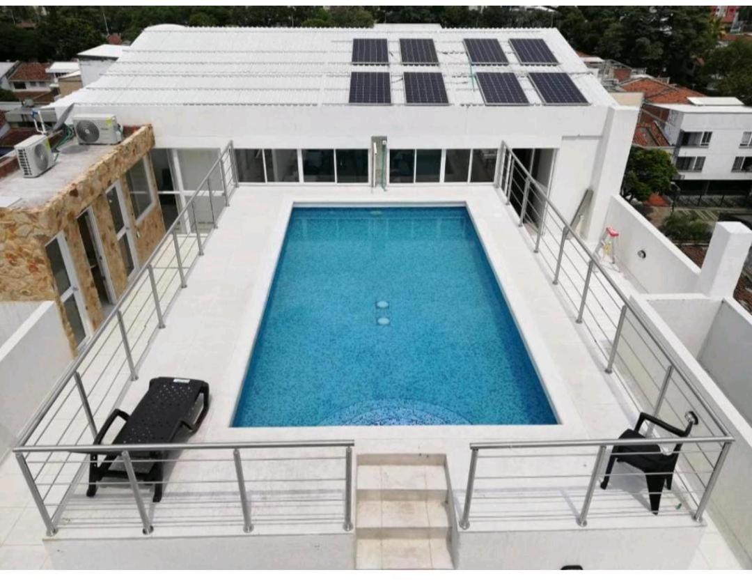 Apartamento Suites La Flora Cali