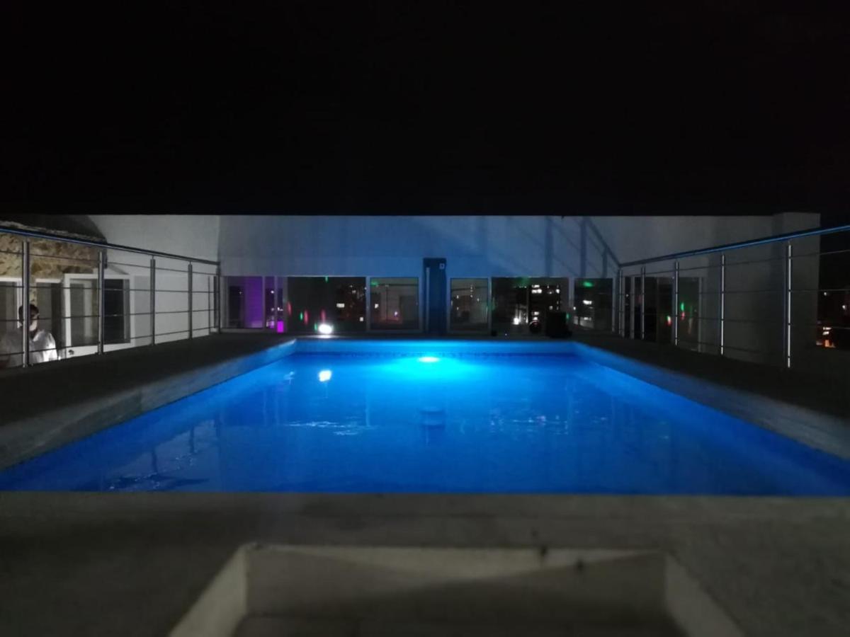 Apartamento Suites La Flora *