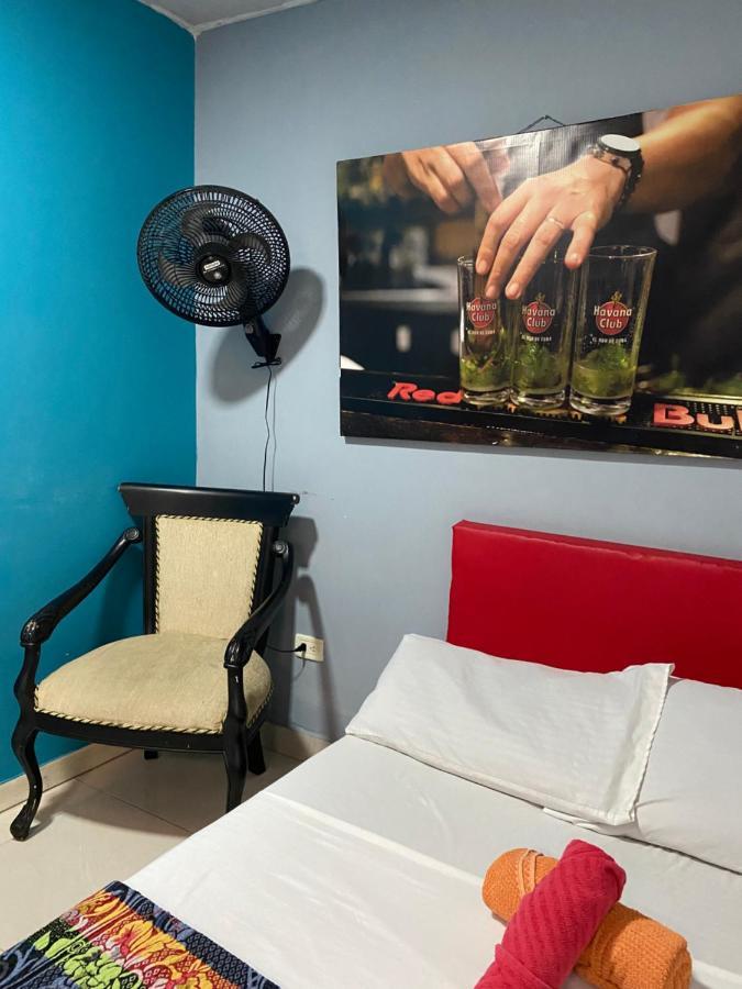 Havana & Dance School Hostal *