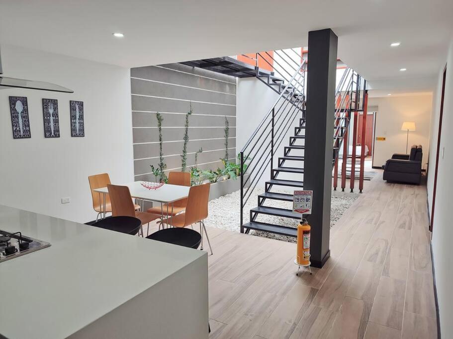 Increible Duplex En San Vicente - *