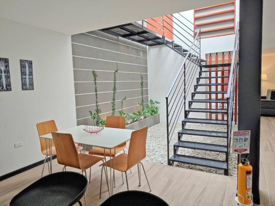 Increible Duplex En San Vicente -