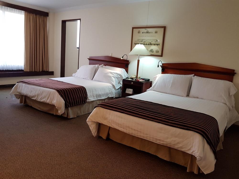 Hotel Torre De Plaza Cali