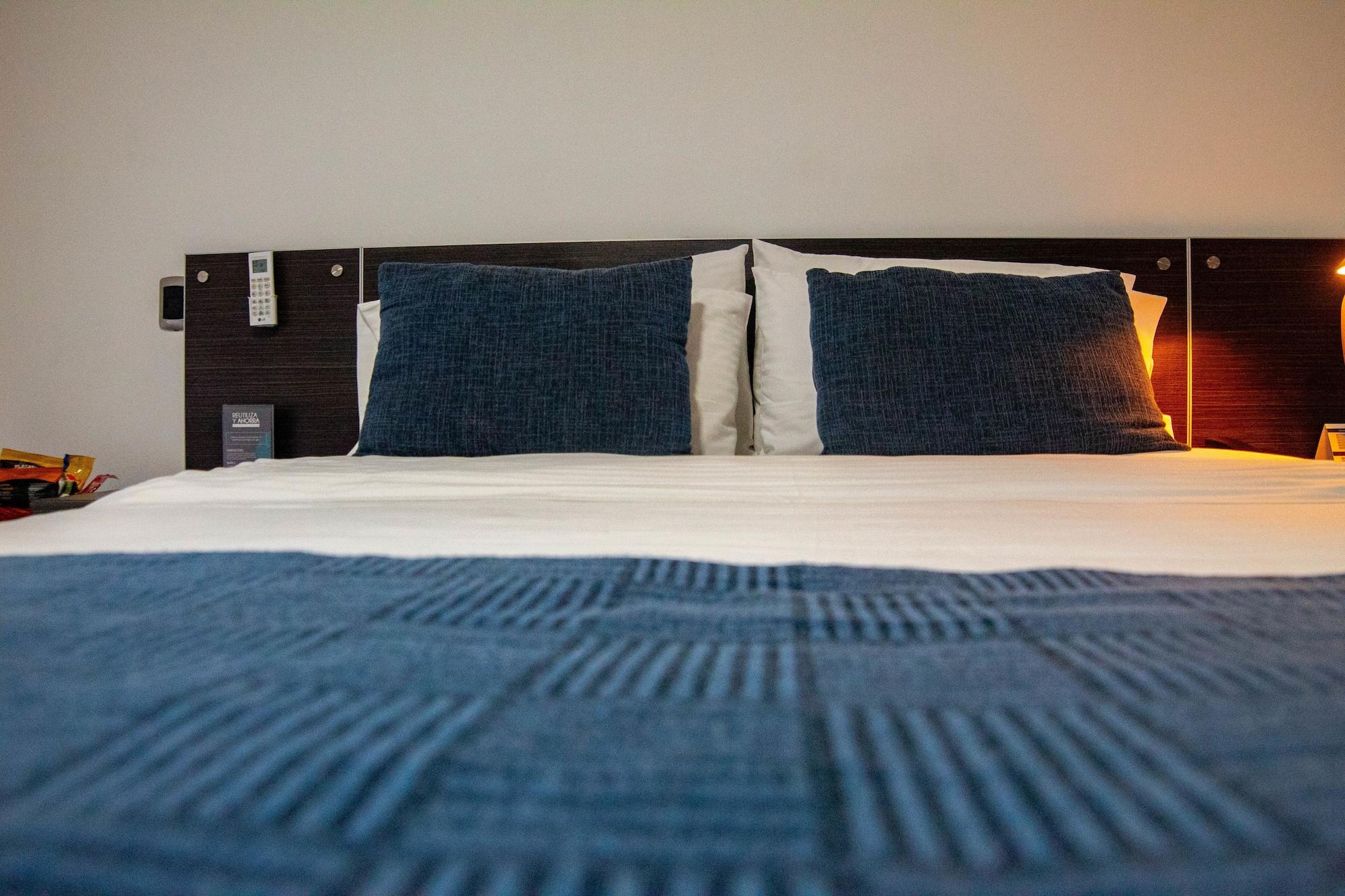 Azor Versalles Hotel Cali