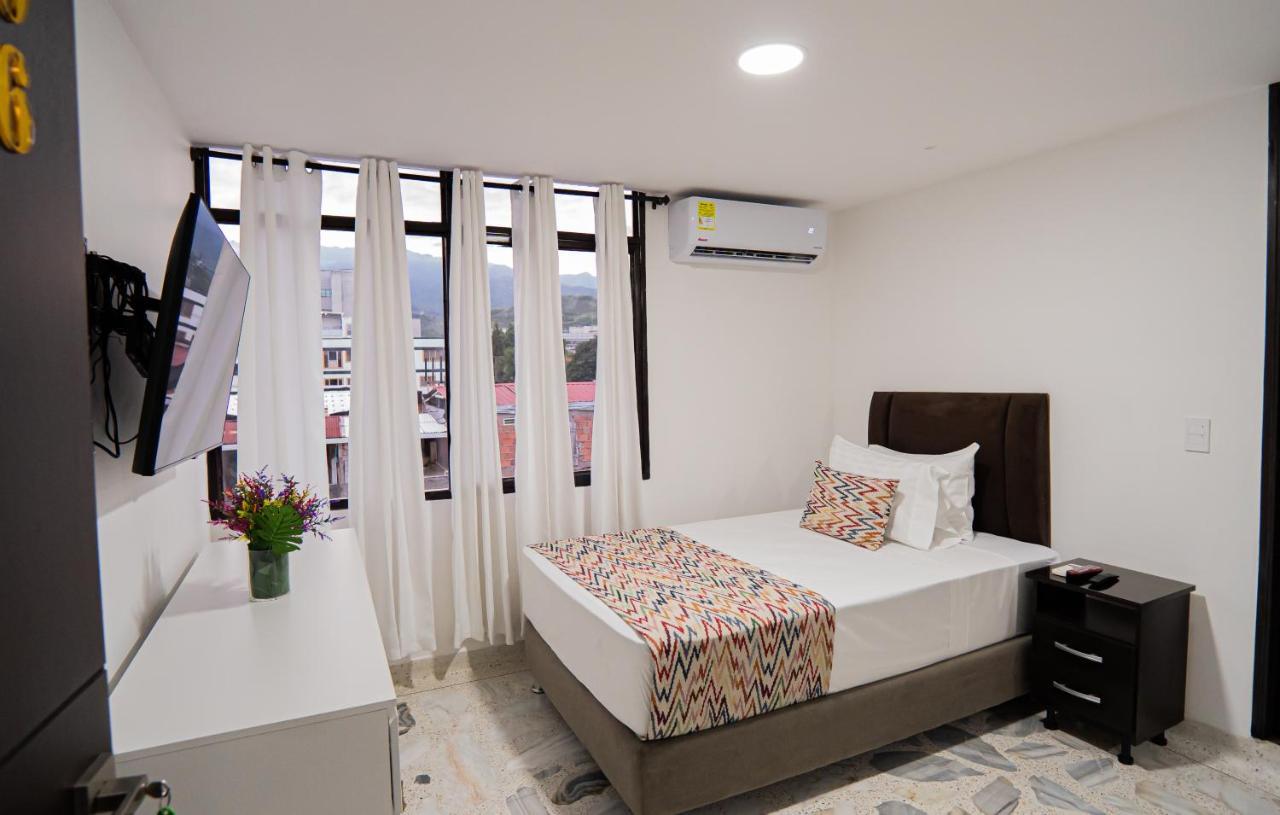 Arisha Hotel