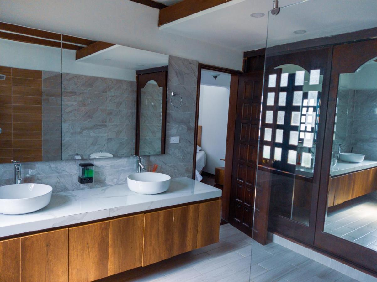Boutique La Casa De Piedra Cali