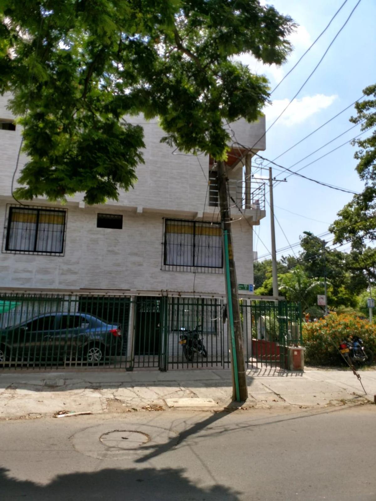 Apartamento 2nd Floor Calle 3 #66-109 El Refugio