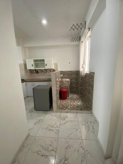 Apartamento Comodo Y Central En En El Barrio Miraflores 201 Apartamento *