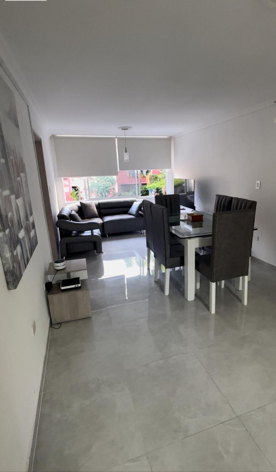Apartamento Unidad Cerca A Cosmocentro *