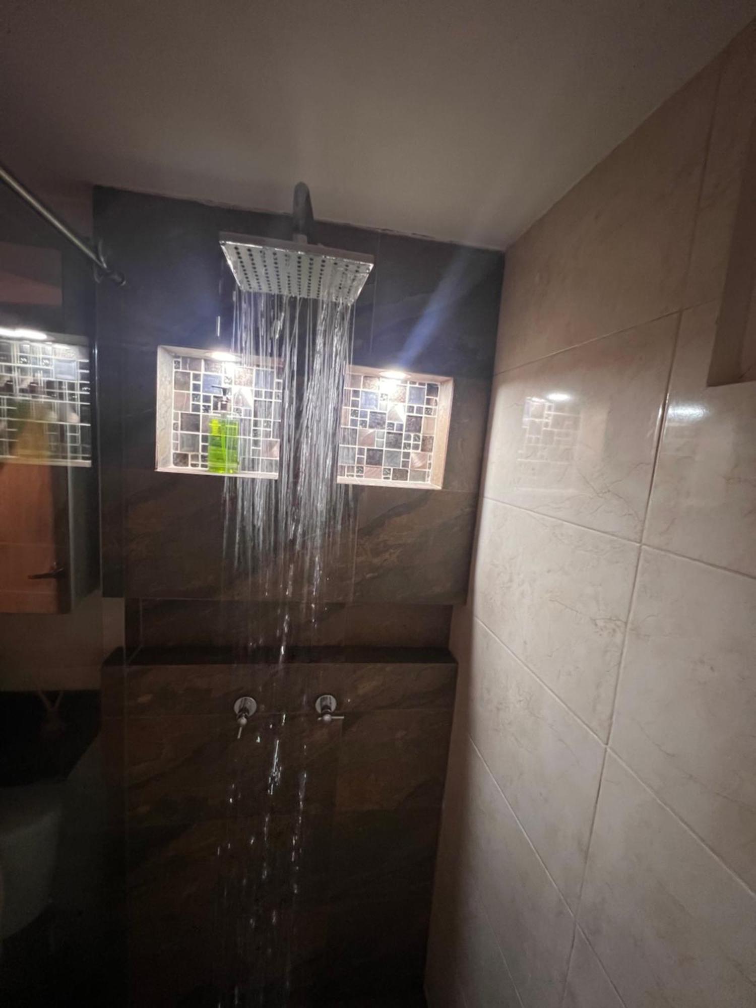 Acogedor Y Completo, Apto Cerca De Jardin Plaza, Con Piscina, Parqueadero Y Aire Acondicionado Apartment