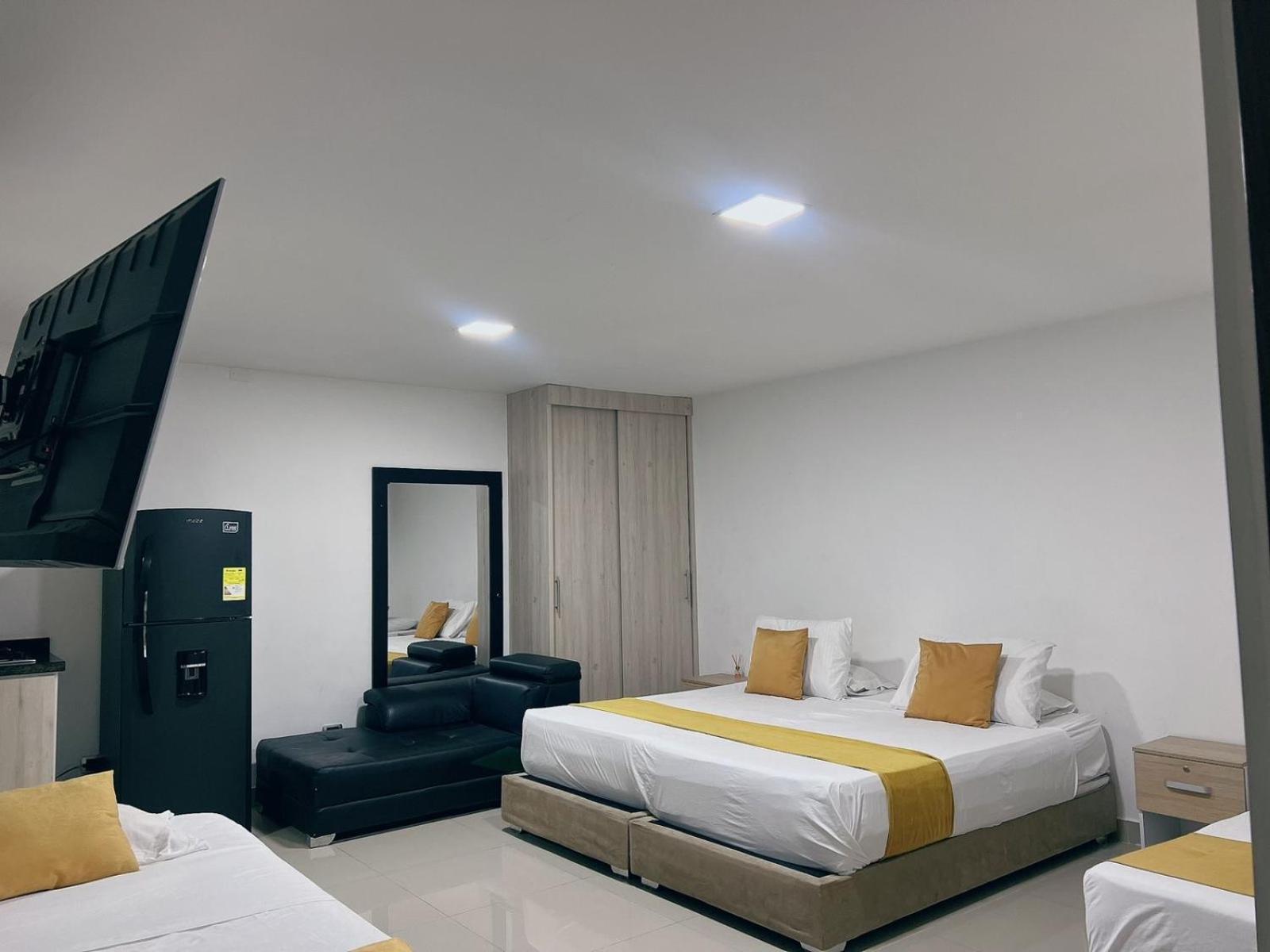 Aparta Suites Granada Deluxe Hotel *