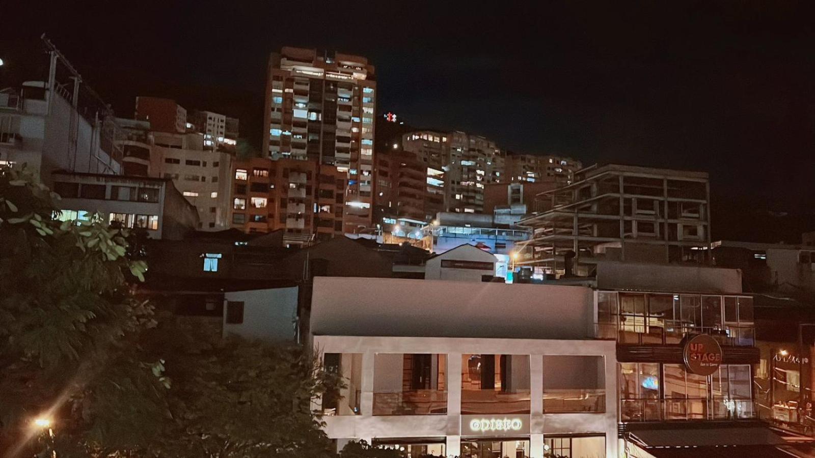 Aparta Suites Granada Deluxe *