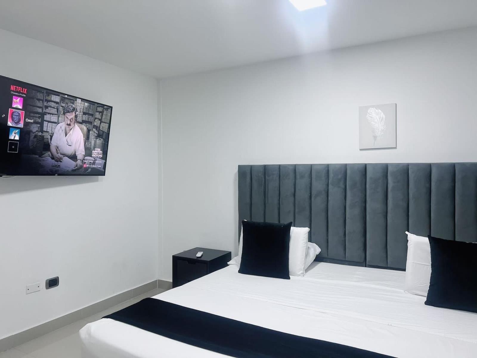 Hotel Aparta Suites Granada Deluxe Cali