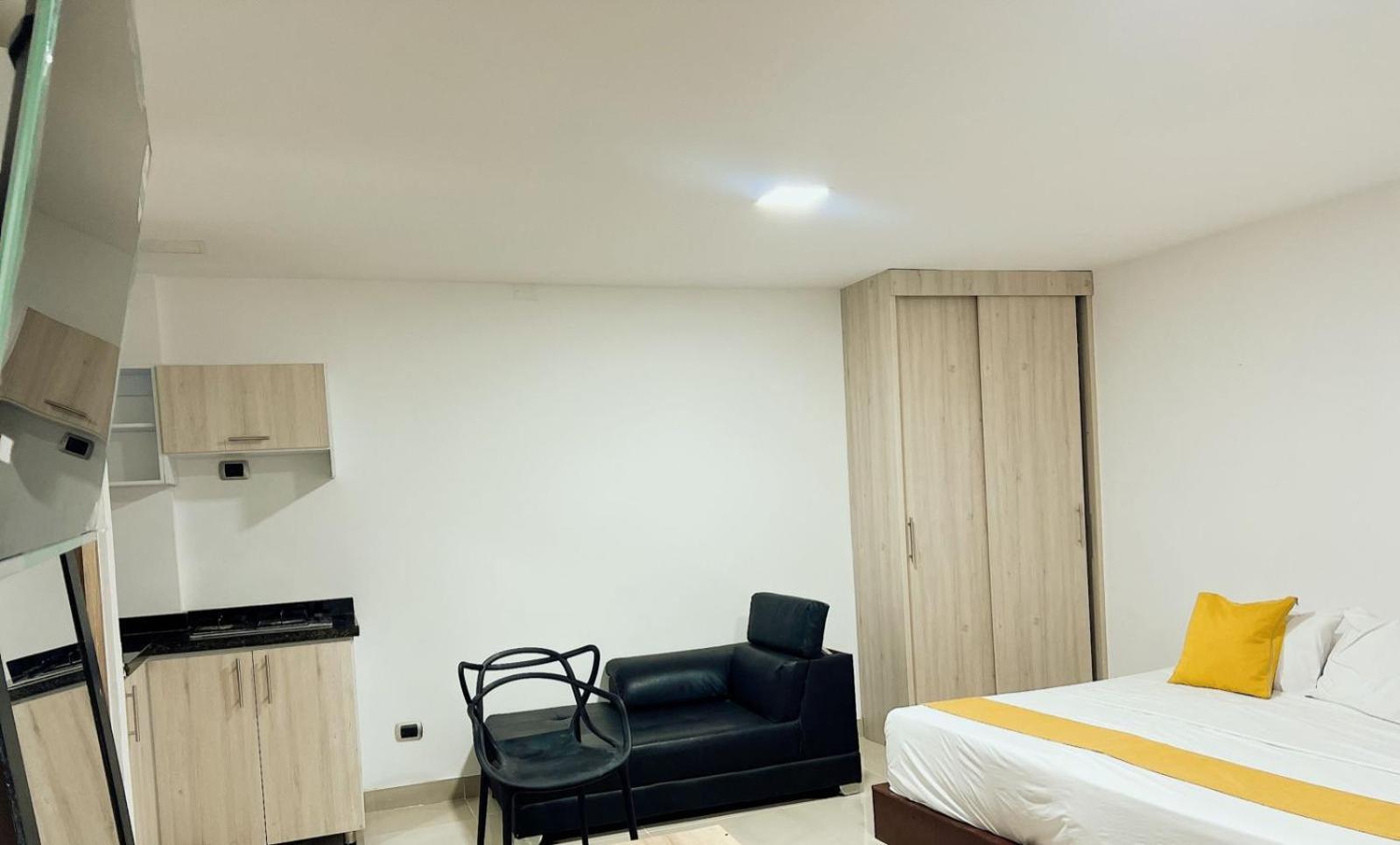 Aparta Suites Granada Deluxe *