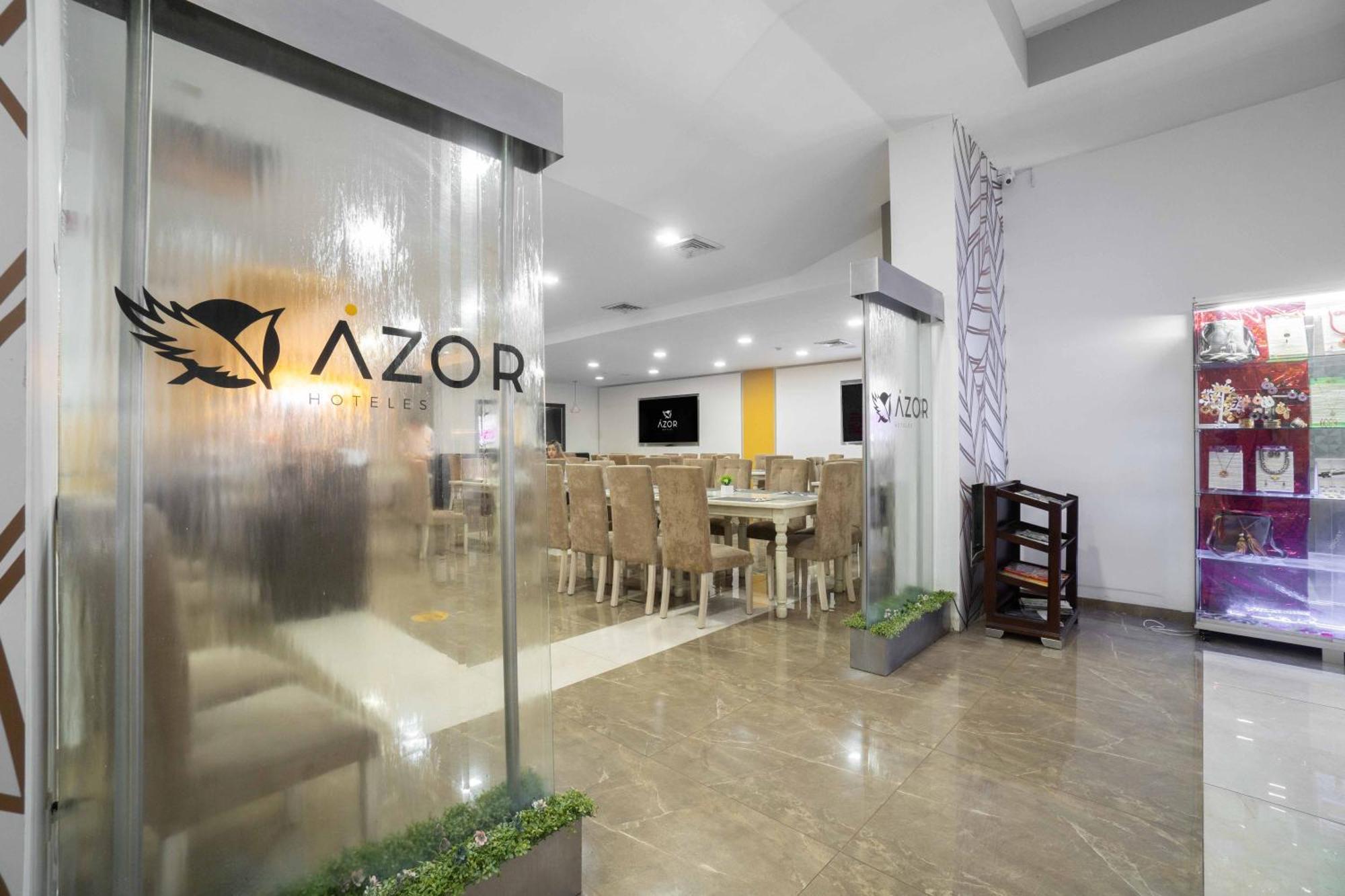 Azor Versalles Hotel