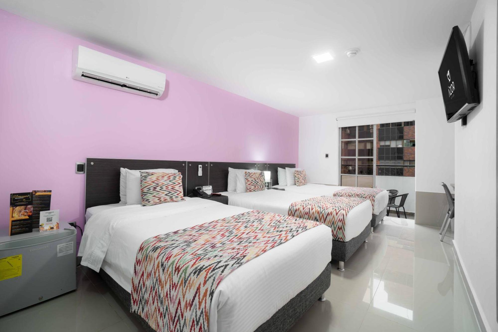 Azor Versalles 4*