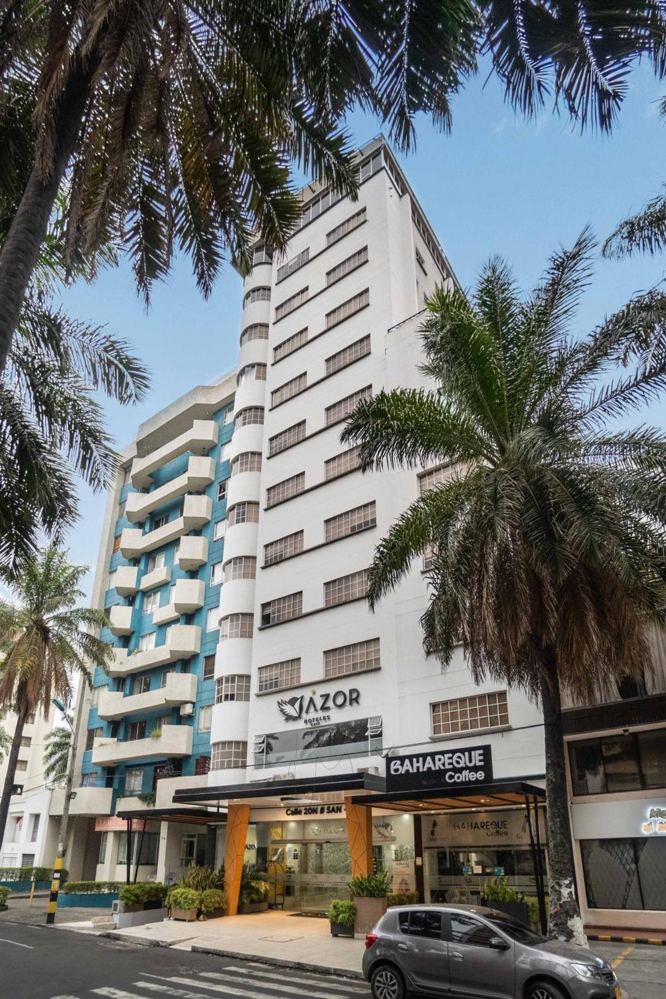 Azor Versalles 4*